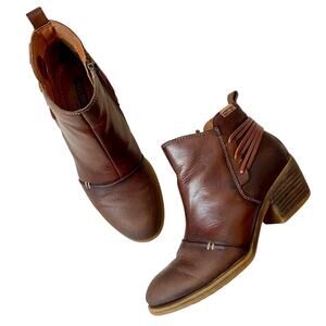 Pikolinos Leather Ankle Boots